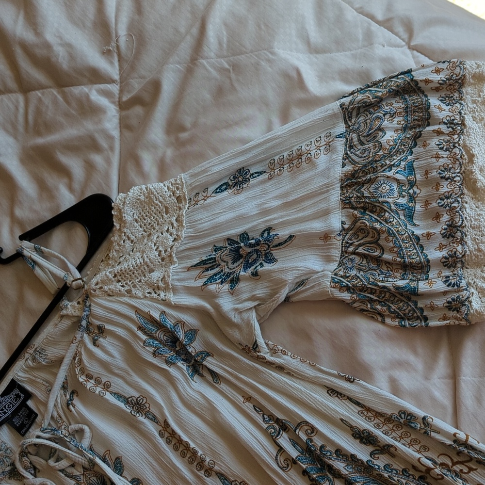 Boho top - Picture 3 of 4